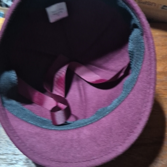 Chic Plum Pom-Pom Riding Hat - Picture 6 of 9